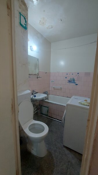 Unirii, bd. Dimitrie Cantemir, Sf. Spiridon,